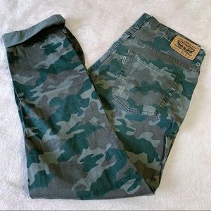 Camo Levi’s